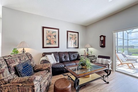 Casa en venta en Davenport, Florida, 5 dormitorios, 263.29 m2 № 1882763 - foto 18