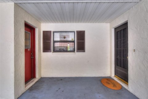 House in Lakeland, Florida 2 bedrooms, 125.6 sq.m. № 1910336 - photo 4