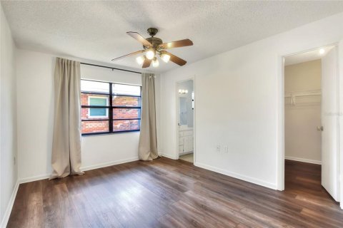 House in Lakeland, Florida 2 bedrooms, 125.6 sq.m. № 1910336 - photo 21