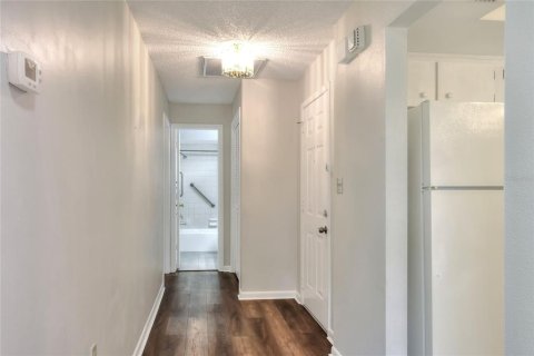House in Lakeland, Florida 2 bedrooms, 125.6 sq.m. № 1910336 - photo 6