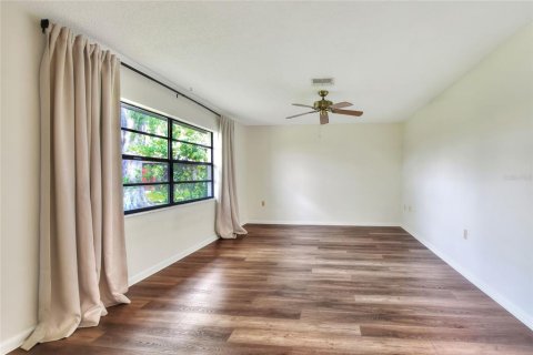 House in Lakeland, Florida 2 bedrooms, 125.6 sq.m. № 1910336 - photo 7