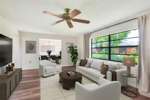 House in Lakeland, Florida 2 bedrooms, 125.6 sq.m. № 1910336 - photo 8