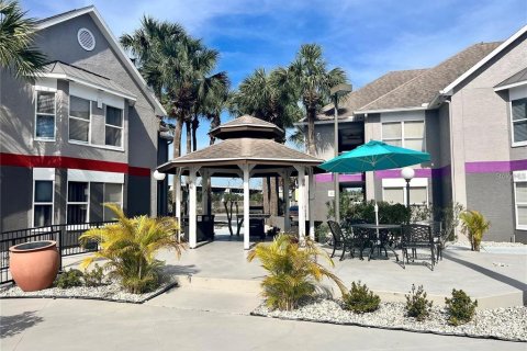 Condo in Kissimmee, Florida, 1 bedroom  № 1865967 - photo 6