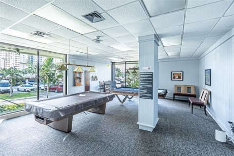 Снять в аренду кондоминиум в Санни-Айлс-Бич, Флорида 1 спальня, 70.79м2, № 1857242 - фото 16