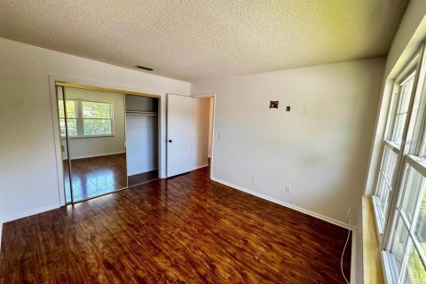 Condo in Holly Hill, Florida, 2 bedrooms  № 2381331 - photo 11
