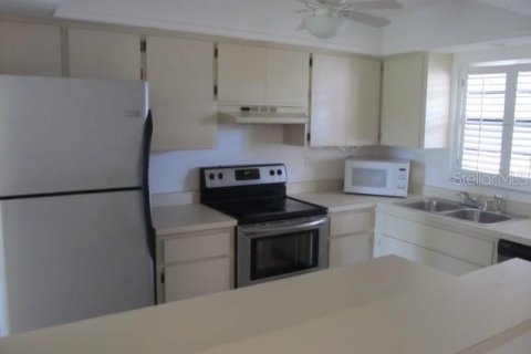 Condo in Venice, Florida, 2 bedrooms  № 1837401 - photo 8