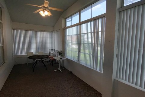 House in Ocala, Florida 2 bedrooms, 157.28 sq.m. № 1848579 - photo 16