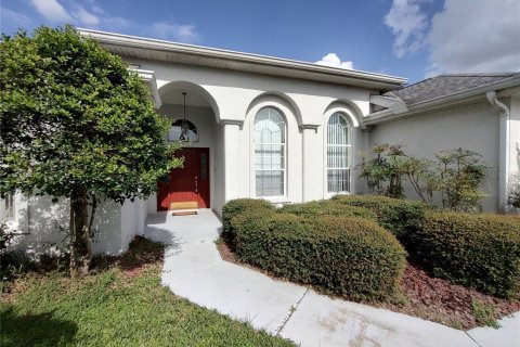Villa ou maison à louer à Ocala, Floride: 2 chambres, 157.28 m2 № 1848579 - photo 3