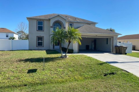 House in Kissimmee, Florida 4 bedrooms, 204.38 sq.m. № 1866202 - photo 3
