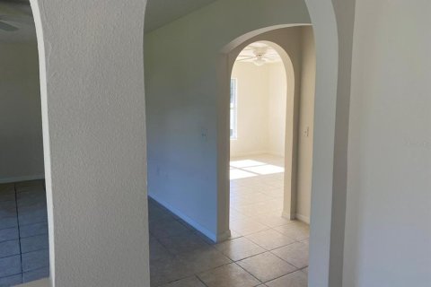 House in Kissimmee, Florida 4 bedrooms, 204.38 sq.m. № 1866202 - photo 24