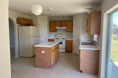 House in Kissimmee, Florida 4 bedrooms, 204.38 sq.m. № 1866202 - photo 22