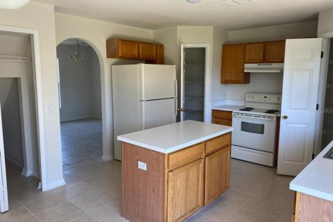 House in Kissimmee, Florida 4 bedrooms, 204.38 sq.m. № 1866202 - photo 13