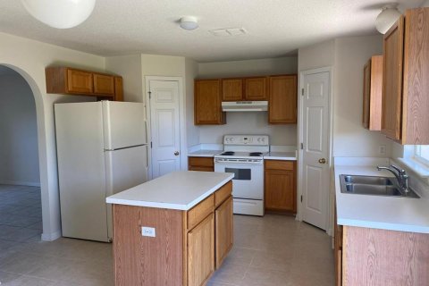 House in Kissimmee, Florida 4 bedrooms, 204.38 sq.m. № 1866202 - photo 14