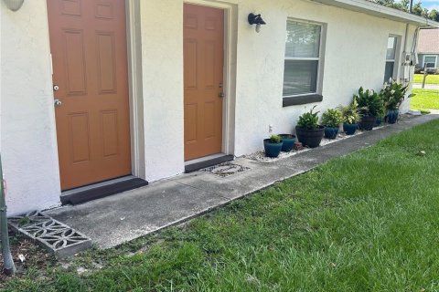 Appartement à Auburndale, Floride 2 chambres, 78.97 m2 № 2118140