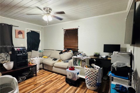 Купить виллу или дом в Плант-Сити, Флорида 2 спальни, 83.24м2, № 2032154 - фото 5