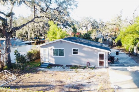 Купить виллу или дом в Плант-Сити, Флорида 2 спальни, 83.24м2, № 2032154 - фото 2