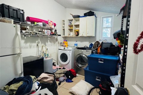 Купить виллу или дом в Плант-Сити, Флорида 2 спальни, 83.24м2, № 2032154 - фото 16