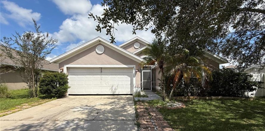 Villa ou maison à Kissimmee, Floride 4 chambres, 153.66 m2 № 2433699