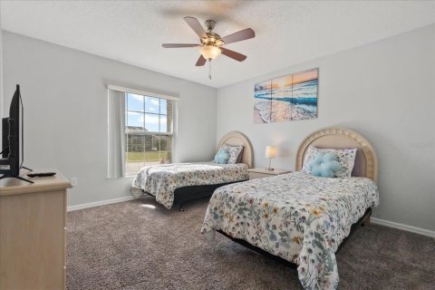 House in Davenport, Florida 4 bedrooms, 163.51 sq.m. № 2211229 - photo 15