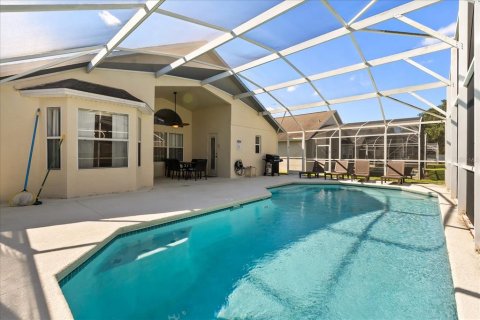 House in Davenport, Florida 4 bedrooms, 163.51 sq.m. № 2211229 - photo 25