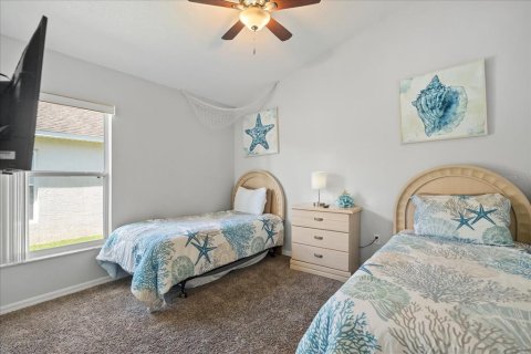 House in Davenport, Florida 4 bedrooms, 163.51 sq.m. № 2211229 - photo 12
