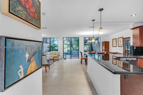 Adosado en alquiler en Doral, Florida, 4 dormitorios, 159.05 m2 № 2010476 - foto 5