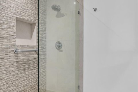 Adosado en alquiler en Doral, Florida, 4 dormitorios, 159.05 m2 № 2010476 - foto 25