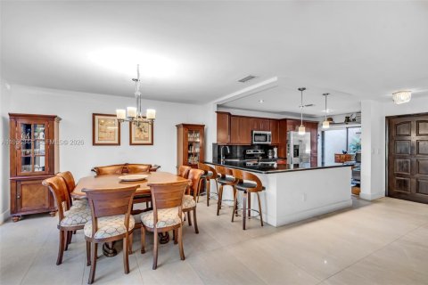 Adosado en alquiler en Doral, Florida, 4 dormitorios, 159.05 m2 № 2010476 - foto 8