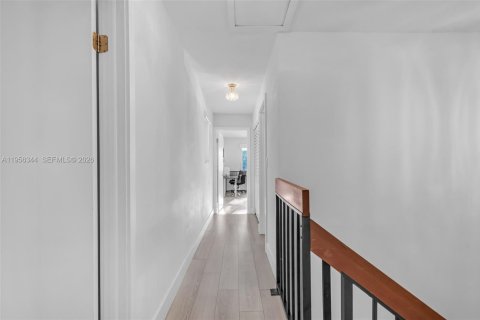 Adosado en alquiler en Doral, Florida, 4 dormitorios, 159.05 m2 № 2010476 - foto 13