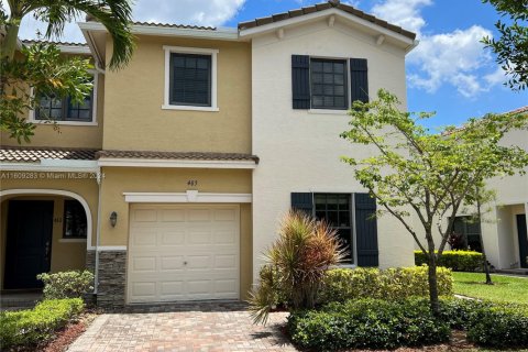 Touwnhouse à louer à Miami, Floride: 4 chambres, 178.37 m2 № 1231202 - photo 1