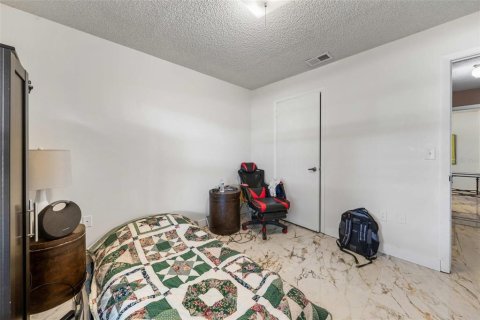 House in Lakeland, Florida 3 bedrooms, 132.29 sq.m. № 2203774 - photo 22