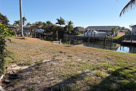 Купить виллу или дом в Кейп-Корал, Флорида 3 спальни, № 2056838 - фото 3