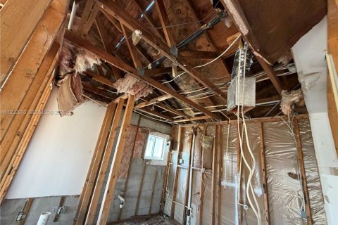 Купить виллу или дом в Кейп-Корал, Флорида 3 спальни, № 2056838 - фото 16