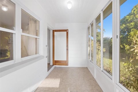 Casa en venta en Saint Petersburg, Florida, 2 dormitorios, 70.61 m2 № 2383856 - foto 4