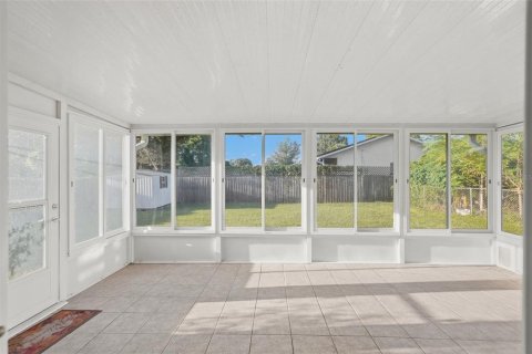 Casa en venta en Saint Petersburg, Florida, 2 dormitorios, 70.61 m2 № 2383856 - foto 18