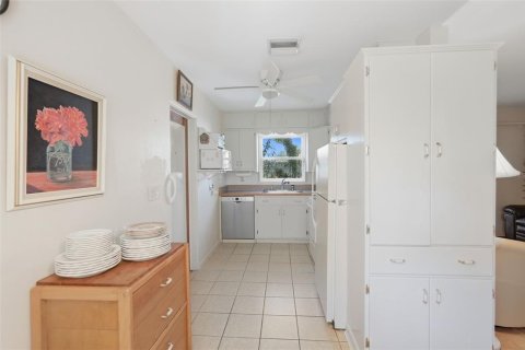 Casa en venta en Saint Petersburg, Florida, 2 dormitorios, 70.61 m2 № 2383856 - foto 15