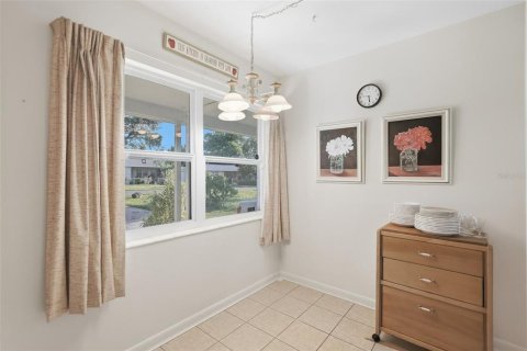 Casa en venta en Saint Petersburg, Florida, 2 dormitorios, 70.61 m2 № 2383856 - foto 14