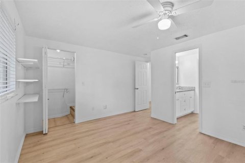 Adosado en alquiler en Tampa, Florida, 2 dormitorios, 86.21 m2 № 1903364 - foto 15