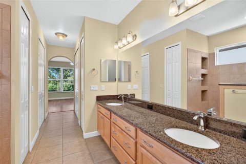 Villa ou maison à vendre à Mount Dora, Floride: 3 chambres, 169.36 m2 № 2422767 - photo 19