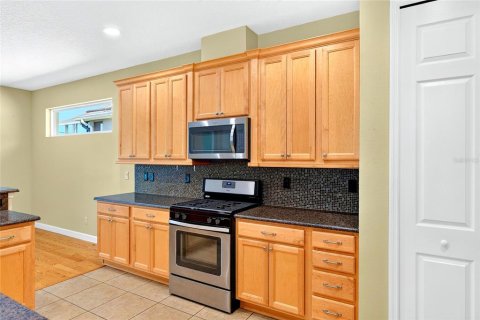 Villa ou maison à vendre à Mount Dora, Floride: 3 chambres, 169.36 m2 № 2422767 - photo 8