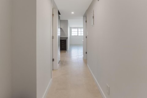 Copropriété à louer à Davie, Floride: 1 chambre, 83.61 m2 № 2417526 - photo 12