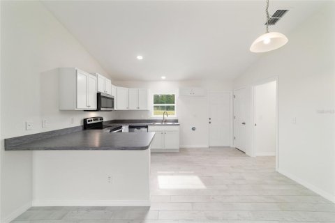 House in Ocala, Florida 3 bedrooms, 93.18 sq.m. № 1780308 - photo 16