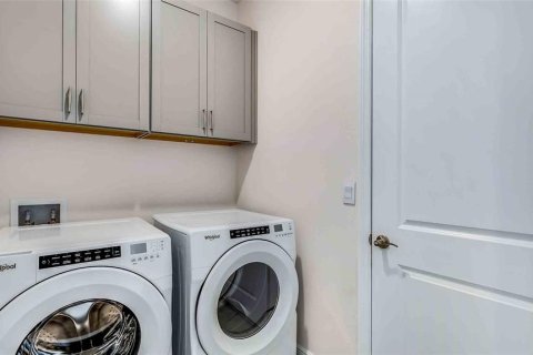 Купить виллу или дом в Лейквуд Ранч, Флорида 7 комнат, 189.99м2, № 1795536 - фото 11
