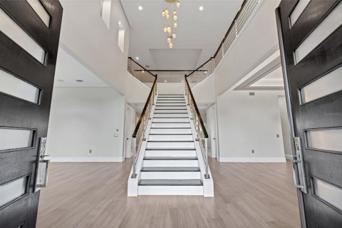Купить виллу или дом в Уиндермир, Флорида 11 комнат, 762.08м2, № 1882742 - фото 8