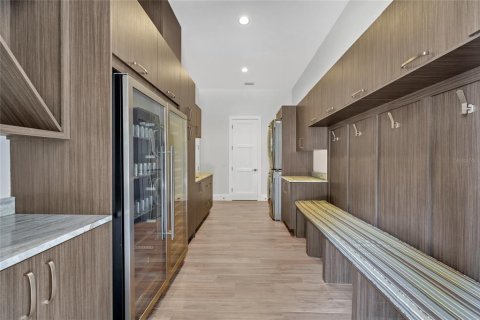 Купить виллу или дом в Уиндермир, Флорида 11 комнат, 762.08м2, № 1882742 - фото 28