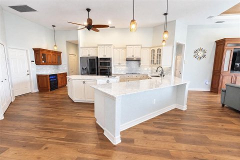 Villa ou maison à vendre à Punta Gorda, Floride: 3 chambres, 293.01 m2 № 2431802 - photo 12