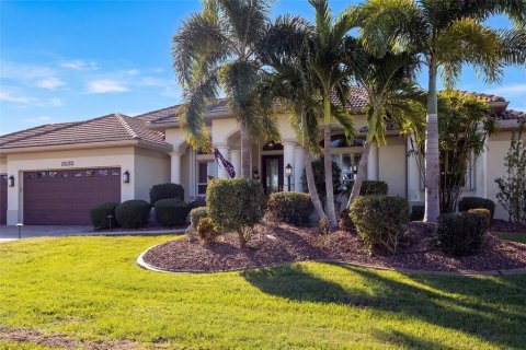 Villa ou maison à vendre à Punta Gorda, Floride: 3 chambres, 293.01 m2 № 2431802 - photo 6