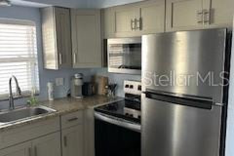 Condominio en alquiler en Saint Pete Beach, Florida, 1 dormitorio, 52.95 m2 № 1817839 - foto 8