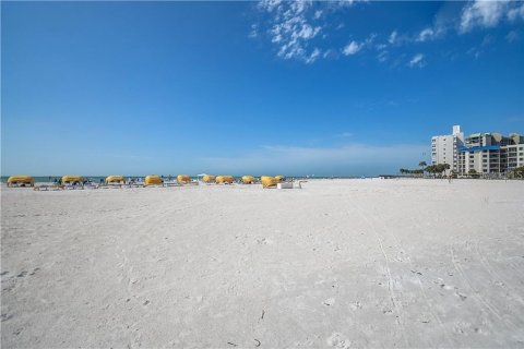 Condominio en alquiler en Saint Pete Beach, Florida, 1 dormitorio, 52.95 m2 № 1817839 - foto 19