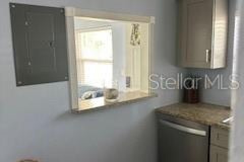 Condominio en alquiler en Saint Pete Beach, Florida, 1 dormitorio, 52.95 m2 № 1817839 - foto 10